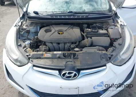 2014 Hyundai Elantra Se z USA, uszkodzony, nr VIN 5NPDH4AE1EH497890
